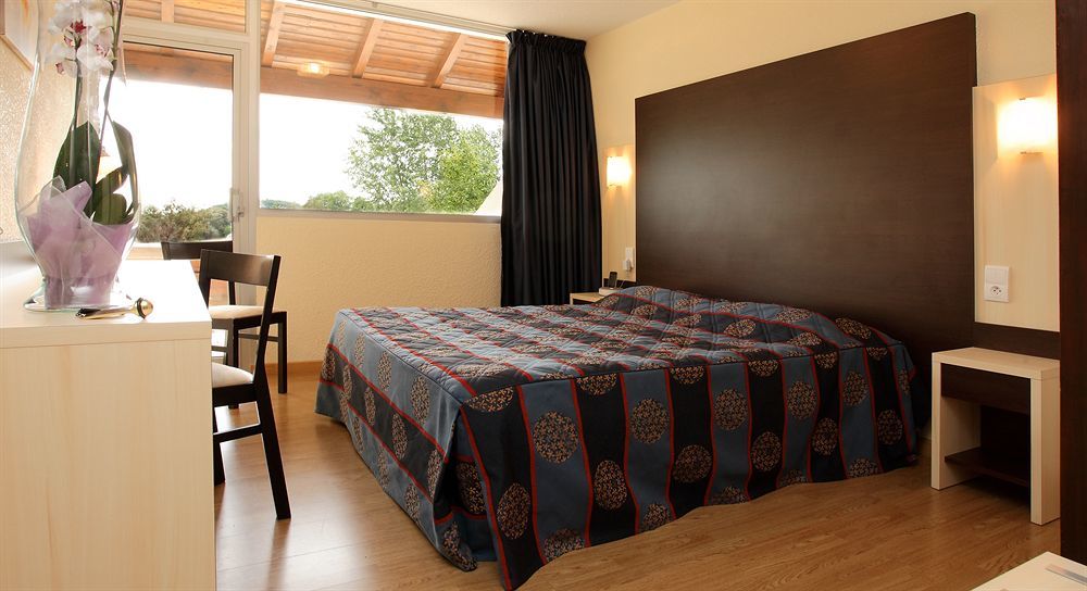 Hotel Le Clos Roussillon Pres De Sarlat Vitrac  Exterior foto